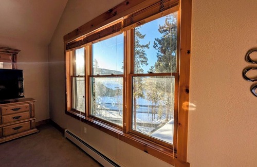 Keystone Condominio | Trappers Crossing 8753