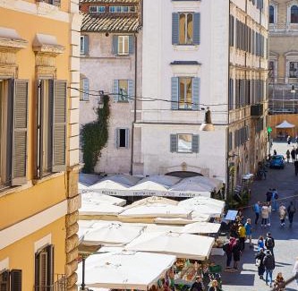 Rione VI Parione Apartamento | TrastevereHome - Elegant Home Near Navona Square