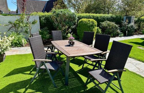 Hohen Viecheln Apartamento | Traum Ferienwohnung Bonkowski am Schweriner See