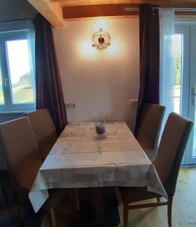 Steinen Apartamento | Traumhafte Ferienwohnung mit Pool