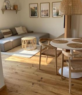 Christazhofen Apartamento | Traumhafte & neu eingerichtete FeWo "Timeless" - dein Stilvoller Rückzugsort im Allgäu