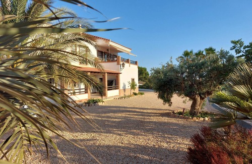Motril Casa | Traumhaftes Cortijo. Www.cortijoelolivomotril.com