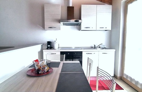 Travedona-Monate Apartamento | TRAVEDONA LOFT BY LAKE IXIHOME