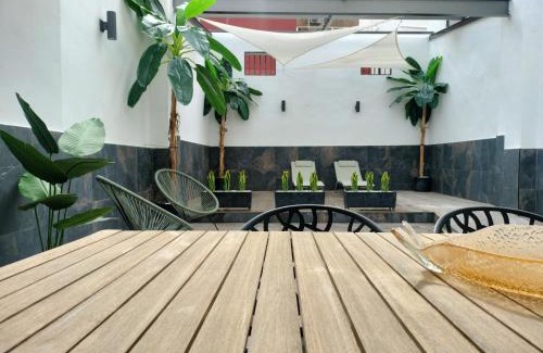 En Corts Apartamento | Travel Habitat Ruzafa Green House Terrace