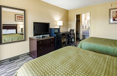 Bristol Hotel | Travel Inn Bristol near State St