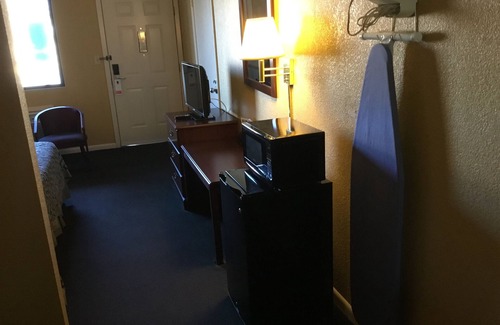 North Little Rock Hotel | Travel Inn North Little Rock