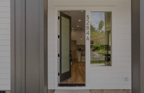 Woodstock Casa | Travel the World Without Leaving Portland