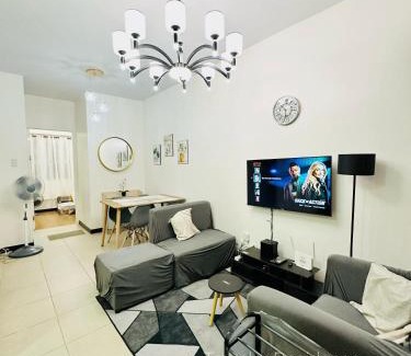 A. Bonifacio Apartamento | Traveler Residence by Celandine