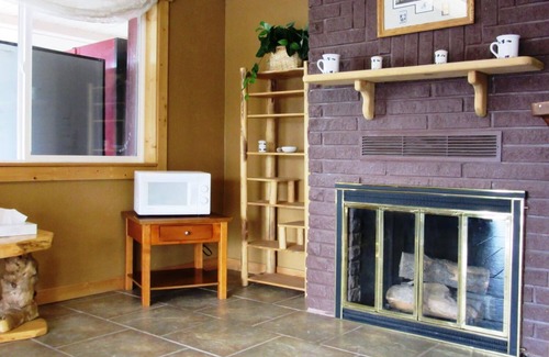 West Yellowstone Hotel | Traveler's Lodge