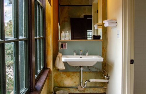 Clarksdale Hotel | Travelers Hotel