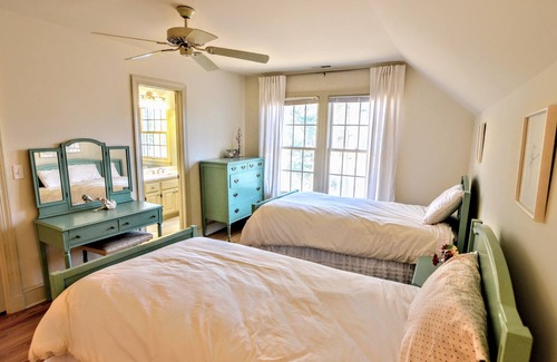 Easton Casa | Los viajeros descansan! Muelle, piscina Eastern Shore Private Retreat St. Micheals / Easton