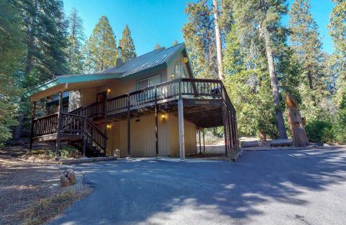 Shaver Lake Casa | Travelers Rest