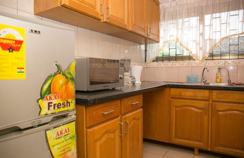 North Legon Cabaña | Traveller's Palm Court