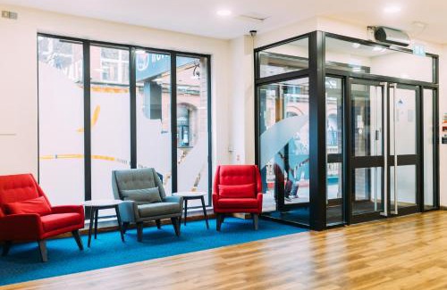 Belfast Central District Hotel | Travelodge Belfast