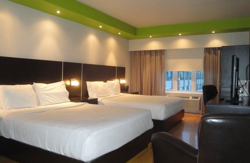 Mauricie Hotel | Travelodge by Wyndham Trois-Rivieres