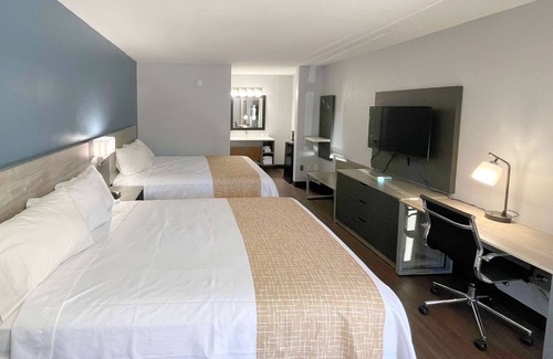 Pigeon Forge Hotel | Travelodge by Wyndham Pigeon Forge Dollywood Lane