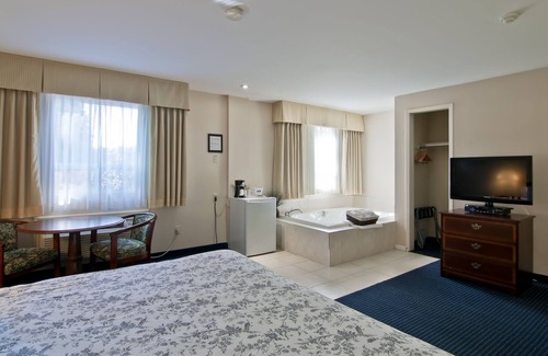 Trenton Hotel | Travelodge by Wyndham Trenton