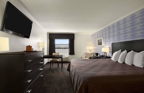 Hubbard Hotel | Travelodge by Wyndham Hubbard OH