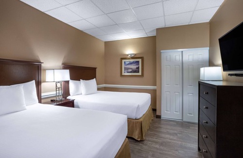 Lakeland Hotel | Travelodge by Wyndham Lakeland