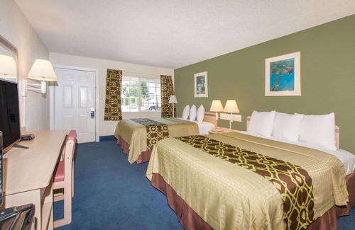 Los Banos Hotel | Travelodge by Wyndham Los Banos CA