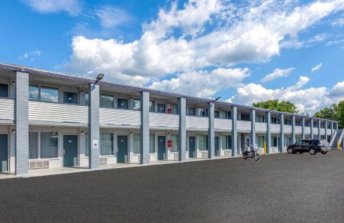 Charles Town Hotel | Travelodge by Wyndham Charles Town - Harpers Ferry