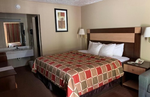Maggie Valley Hotel | Travelowes Motel - Maggie Valley