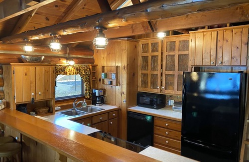 Mayfield Cabaña | Traverse City @ Rennie Lake .. Idyllic Lakefront Retreat .. CC49 ... Perfect!