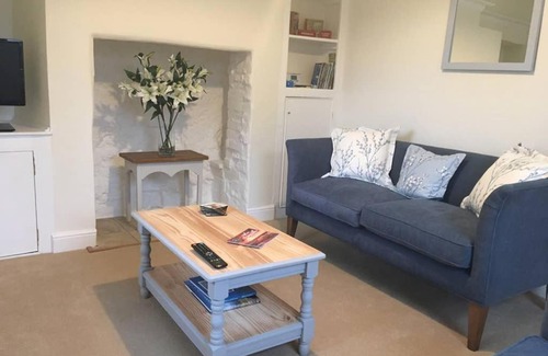 Exmouth Casa | Travershes Holiday Cottage