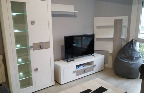 Coia Apartamento | Traviesas, plaza America, próximo a la playa. Ubicación céntrica,