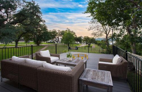 Cardinal Hills Casa | Travis by AvantStay Waterfront Lake Retreat