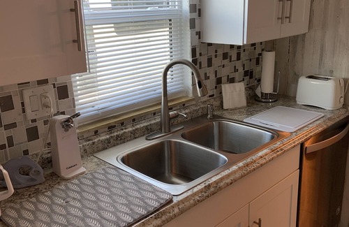 St. Lucie Village Casa | Treasure Coast Retreat - 5 min from Beach
