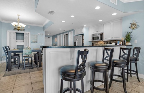Lower Grand Lagoon Condominio | Treasure Island 1904