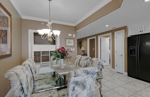 Lower Grand Lagoon Condominio | Treasure Island 0910