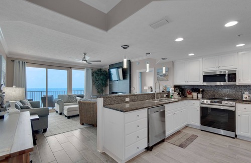 Lower Grand Lagoon Condominio | Treasure Island 1811