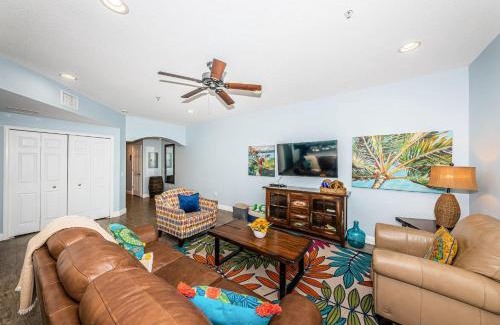 Treasure Island Casa | Treasure Trove Buccaneer | Waterfront with a Pool