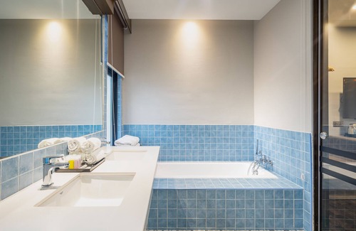Malacca City Hotel | Treasures Hotel and Suites