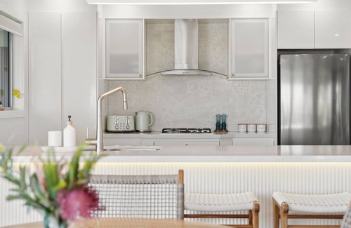 Coolum Beach Casa | TreasureView Beach - Three bedroom option #9a
