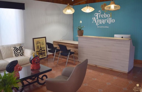 Santa Teresa Cama Y Desayuno | Trebol Amarillo Bed & Breakfast