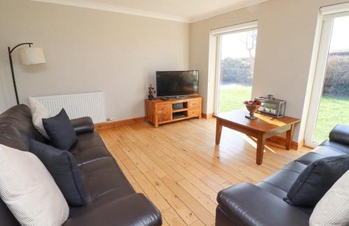 Beadnell Casa | Tree Corner