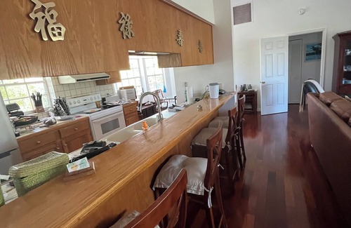 Dinkins Bayou Casa | TREE HOUSE a charming 2-bedroom home on wonderful Sanibel Island. Beach close.