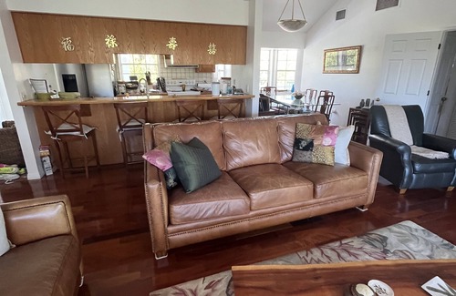 Dinkins Bayou Casa | TREE HOUSE a charming 2-bedroom home on wonderful Sanibel Island. Beach close.