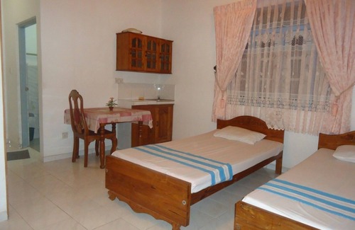 Anuradhapura Hotel | Tree House Holiday Home