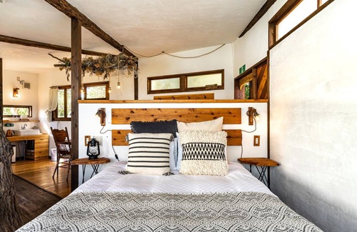 Wakugawa Casa | Tree-house Hotel Morinosubako