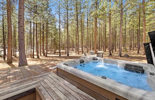 Black Butte Ranch Casa | Tree-lined Paradise