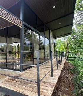 Daniel Flores Apartamento | Tree of Heaven Lodge