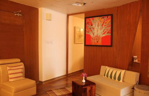 Naggar Hotel | Tree of Life Eila Art Hotel, Manali
