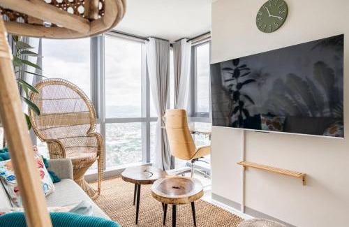 Bagumbayan Casa | Tree of Life Penthouse 3BR w Gym Pool Sauna More