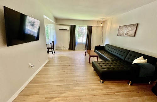 Port Alice Apartamento | Tree Side Top Floor Suite