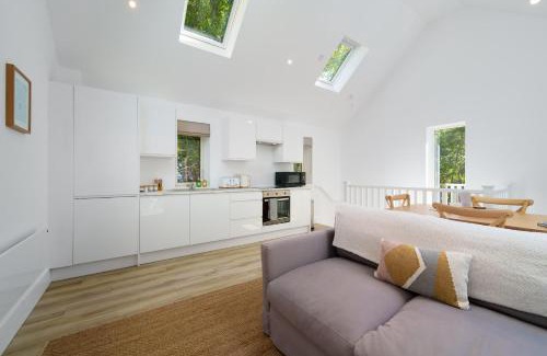 Lynmouth Apartamento | Tree Top - Perfect Apartment For Relaxing Getaway, Balcony, Parking