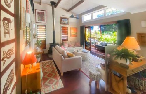 Evans Head Casa | Tree-tops - Luxurious Coastal Villa with Plunge Pool